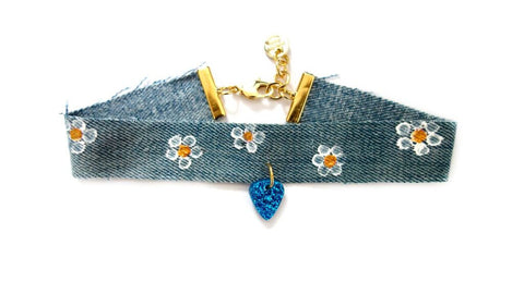 He Loves Me Choker